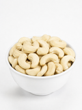 Crunchy Jumbo Cashews W180